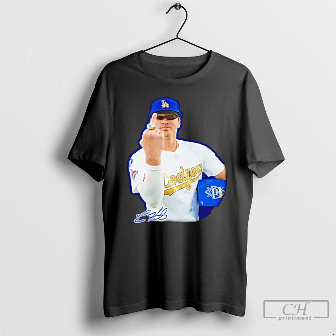 Premium Kike Hernandez Los Angeles Dodgers Middle Finger T Shirts