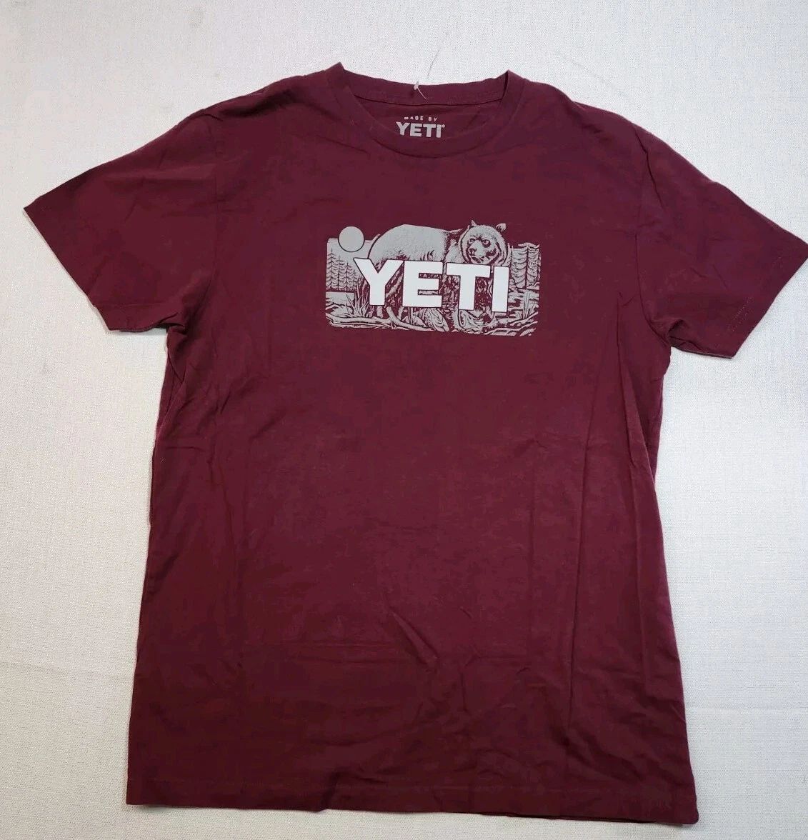 Yeti Gear Tshirt Large Wolf Maroon Hiking Camping Outdoors Men's EUC Drink #bc1