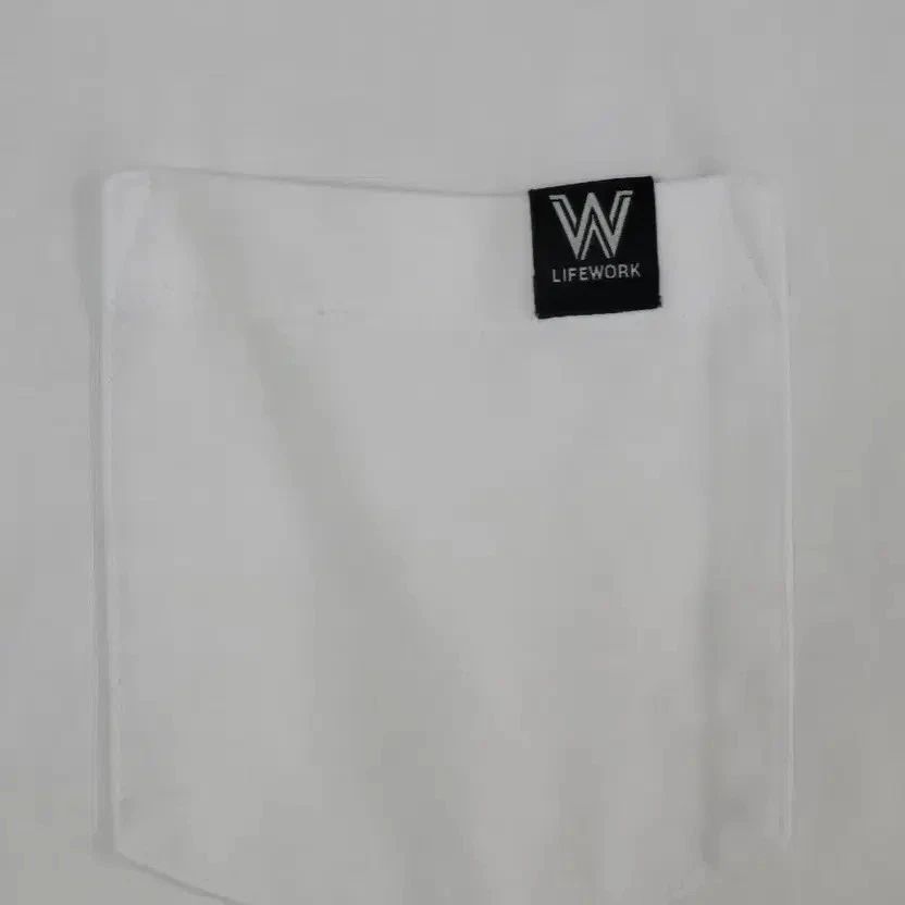L LifeWork Pocket Simple Lettering Short Sleeve T-Shirt Official