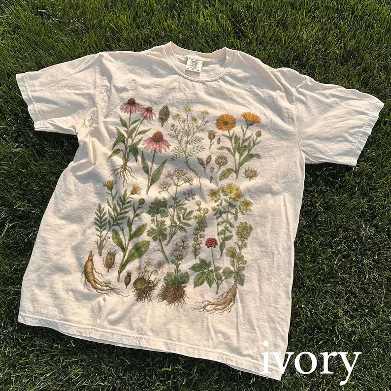 Vintage Meadow Flowers Comfort Tee Shirt Soft Floral Graphic Print