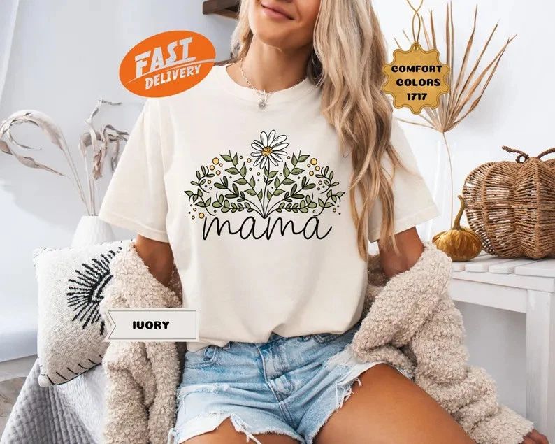 Daisy Floral Mom Comfort Tee Cute Flower Gift Shirt
